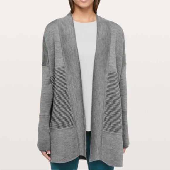 Lululemon Sit In Lotus Wrap II Pure Merino wool long cardigan EUC - Picture 7 of 7